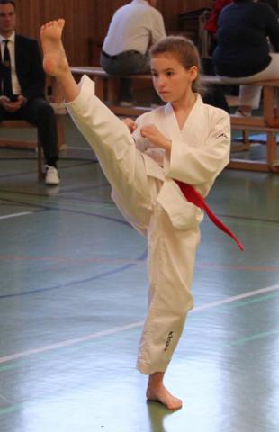 Alina beim Apchagi